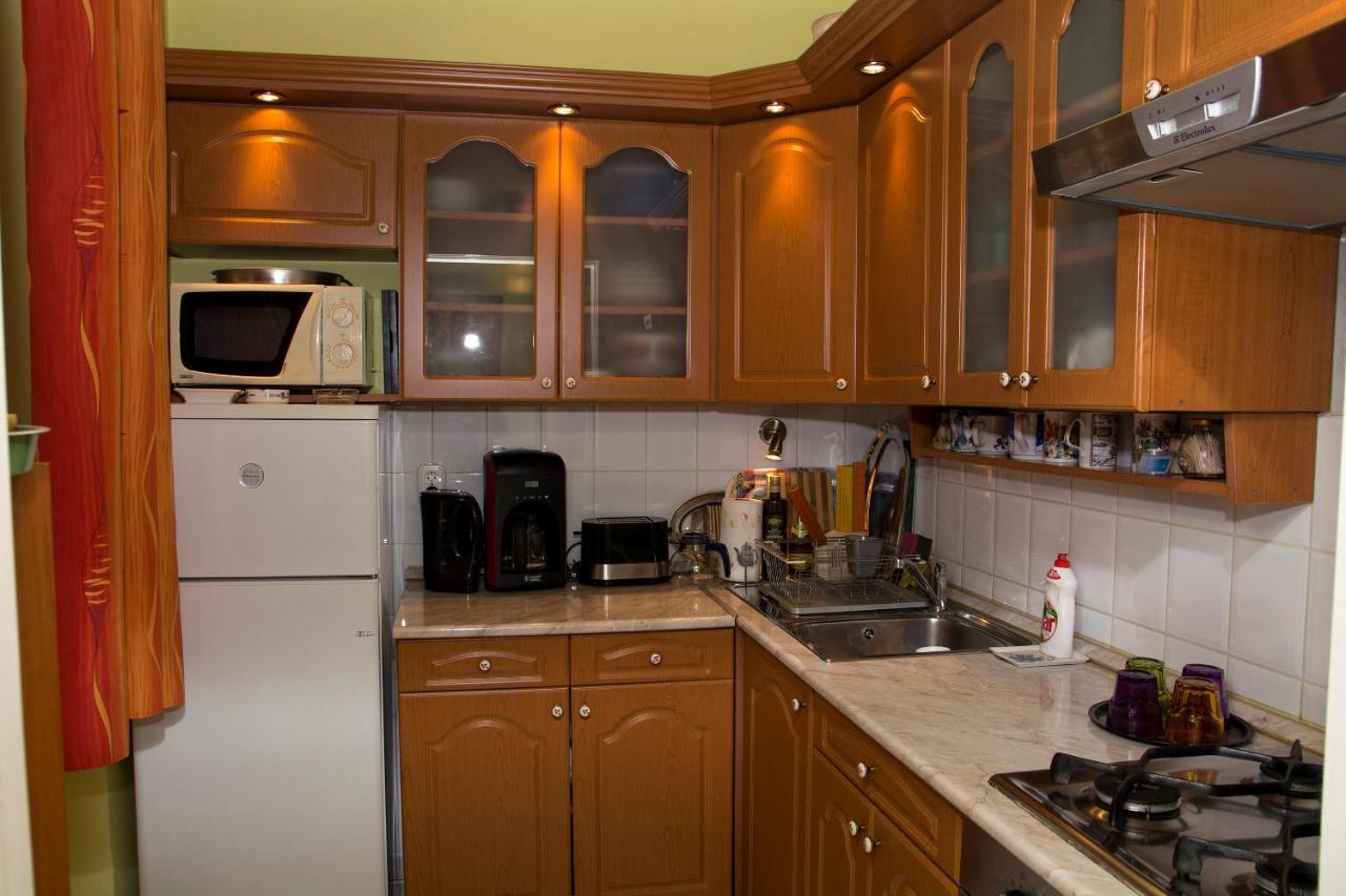 Theaterland Classic Apartments Будапеща Екстериор снимка